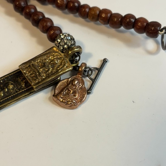 Necklace Buddha Amulet Wood Beads Retired Stella and Dot Design - Picture 8 of 9